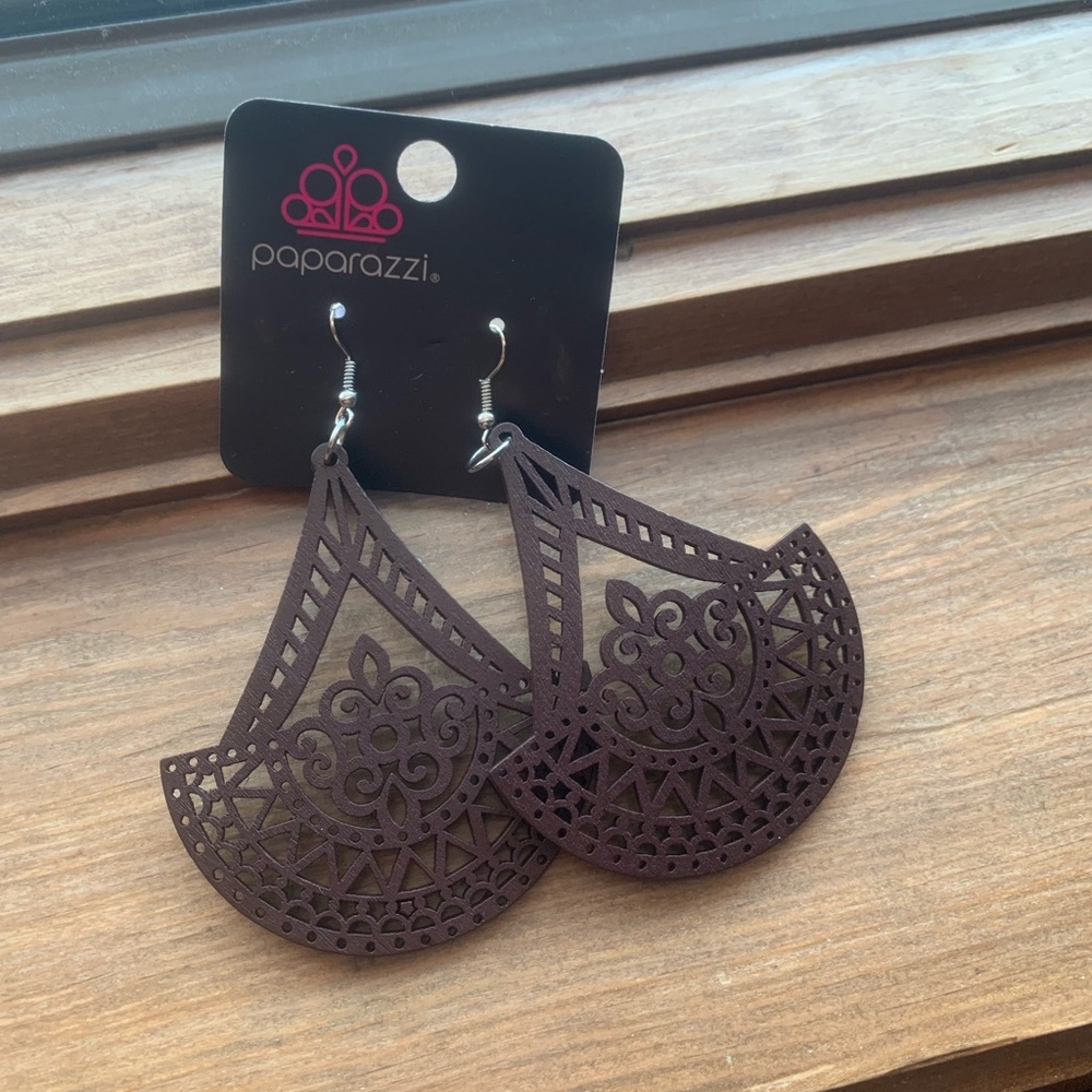 Beautiful Brown Earrings